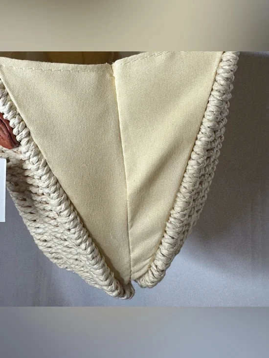 Woven wicker Crossbody Bag with Brown Trim magnetic closure adjustable summer - Picture 8 of 9